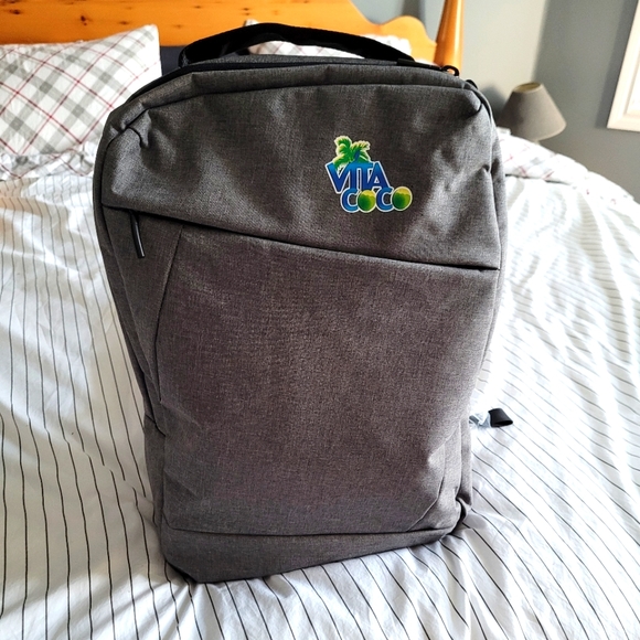 Padded backpack - Picture 1 of 10